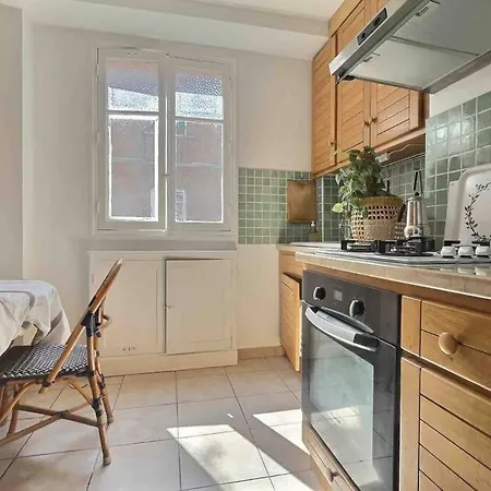 Charming Eiffel Tour/invalides Apartment *